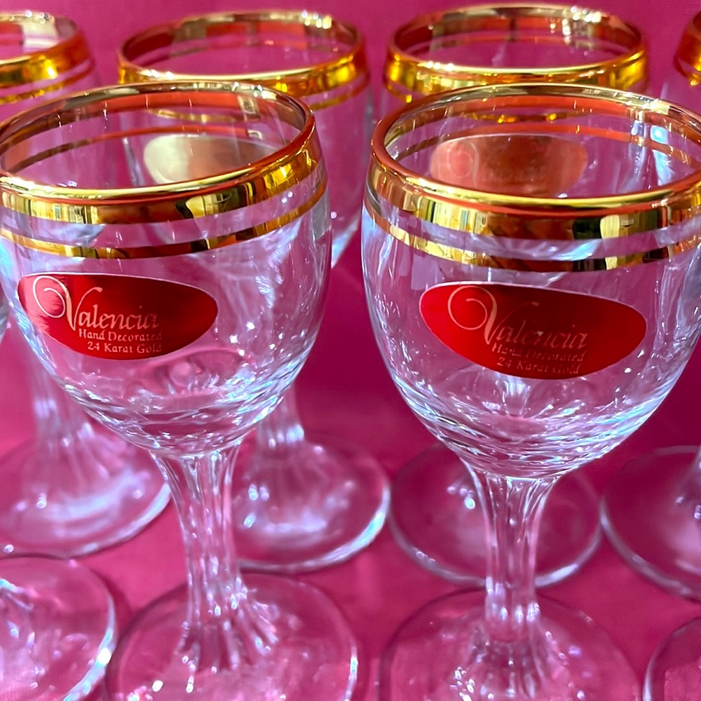 12 Valencia Hand Decorated 24k Gold 5 3/4" Wine/Cordial Glasses (set 12) - W1092